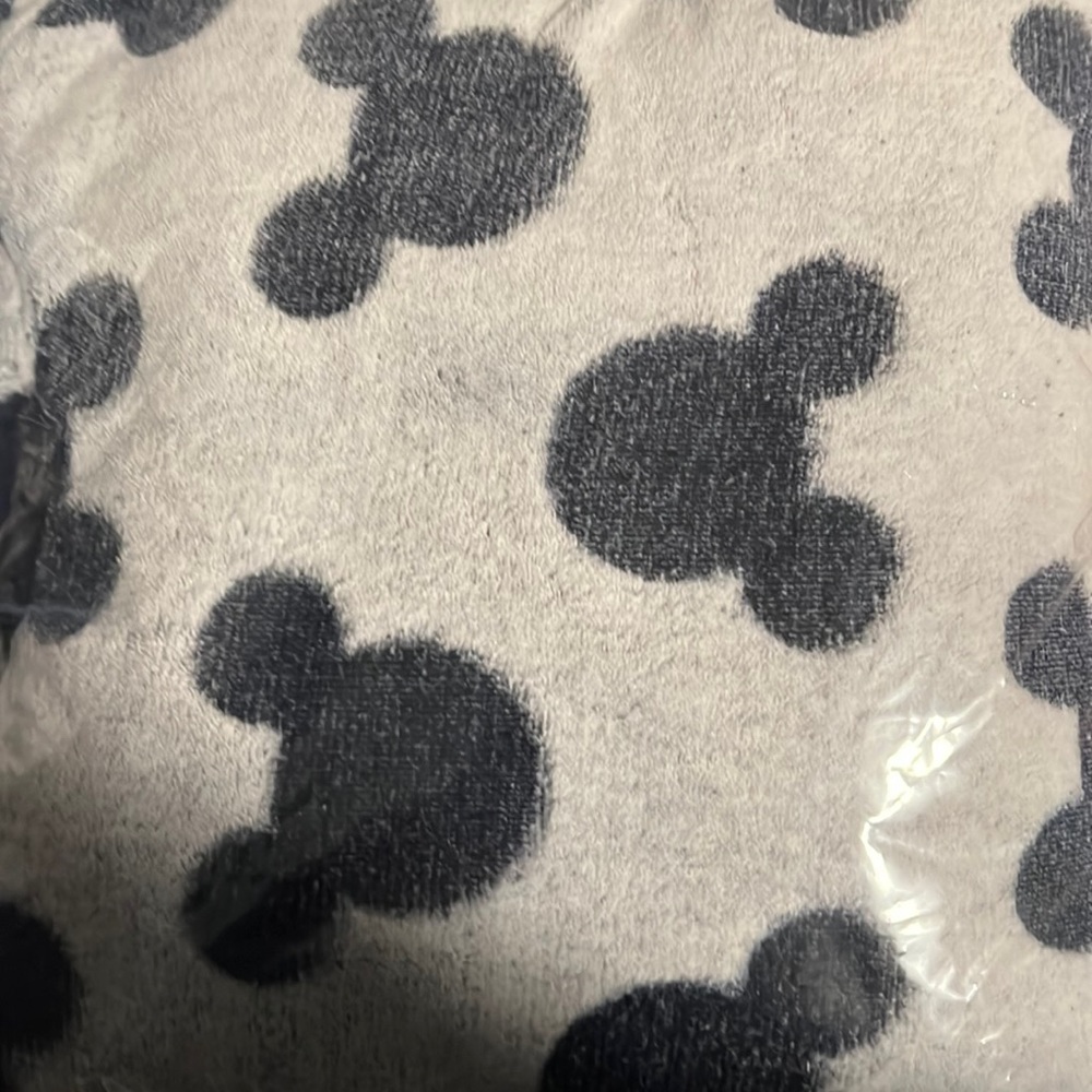 NWT Disney Mickey faux fur hooded lounger